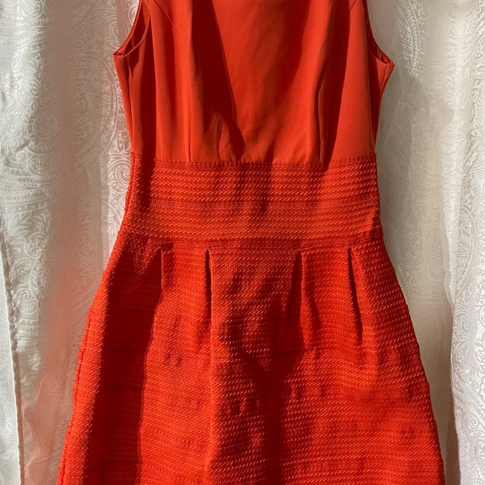 Elegant Orange Sleeveless Dress